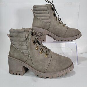Dirty Laundry Womens‎ 9 Chunky Heel Lug Sole Combat Moto Boot Casual Gorpcore